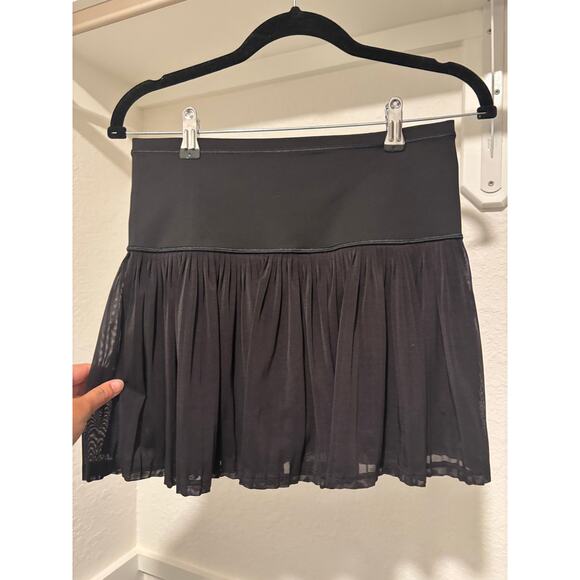 NWOT Athleta A Game Mesh Skort 13.5" Women’s Size Small - Picture 4 of 9